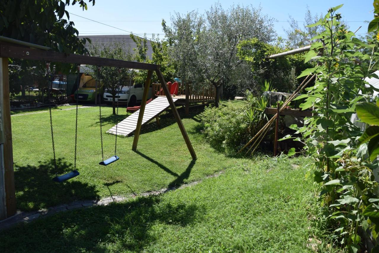 La Casetta di Marco e Giulia, Loft in Valpolicella con giardino - B&B Sant'Ambrogio di Valpolicella