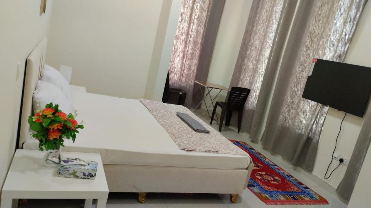 BurjeelHostel 2 Tower