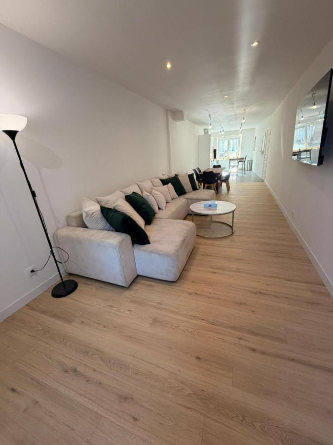 Maison rénovée de 3 chambres - confortable, calme et spacieuse - B&B Tréveray