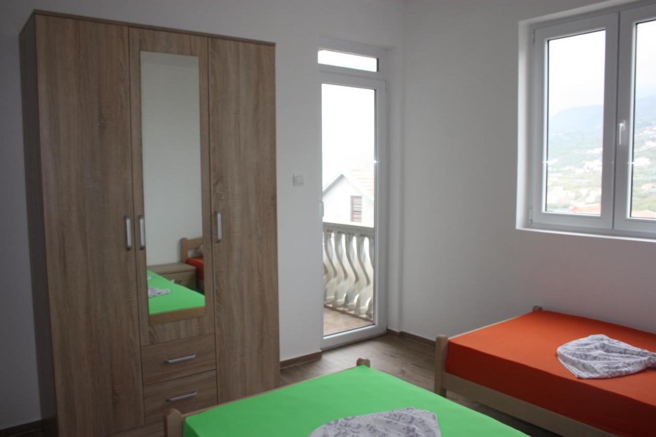 Apartment mit Blick auf die Berge