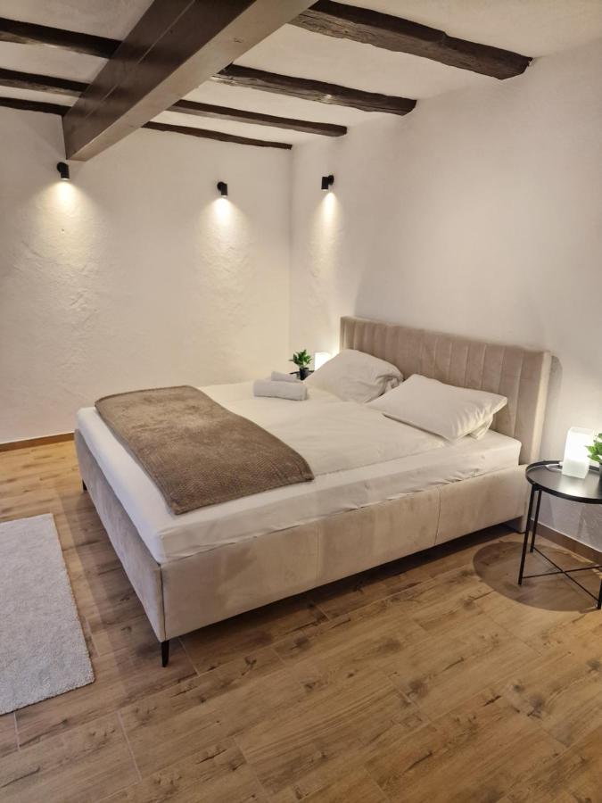 Old City Apartment Möckmühl - Bed and Breakfast Möckmühl