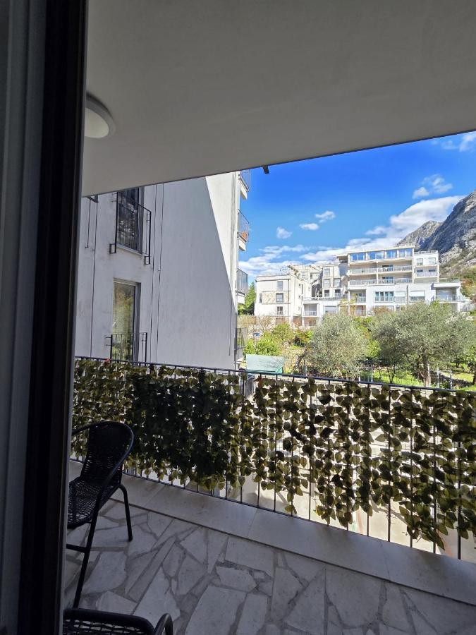 Luxury flat Boka Nest - Bed and Breakfast Dobrota