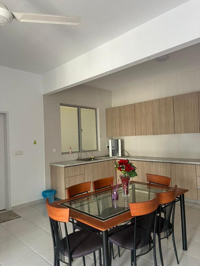 Condo in Bangi Near Bangi Wonderland - B&B Kajang