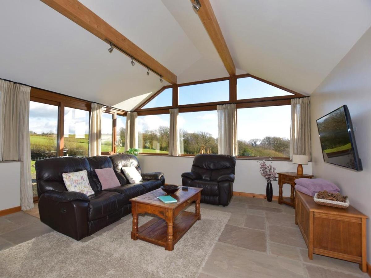 1 Bed in Brecon oc-bn055 - B&B Lower Chapel