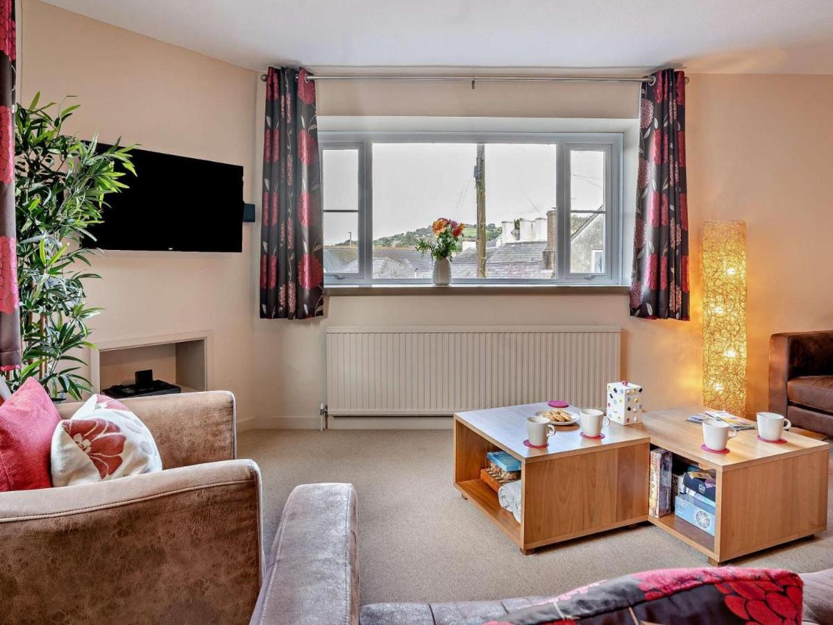 3 Bed in Brecon oc-bn304 - B&B Brecon