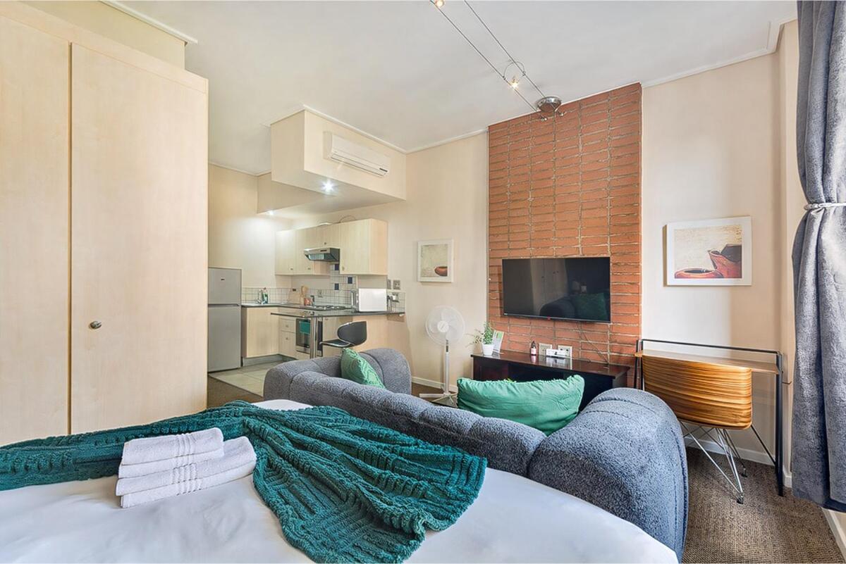 Modern Cozy Apartment at Mapungubwe - B&B Johannesburg