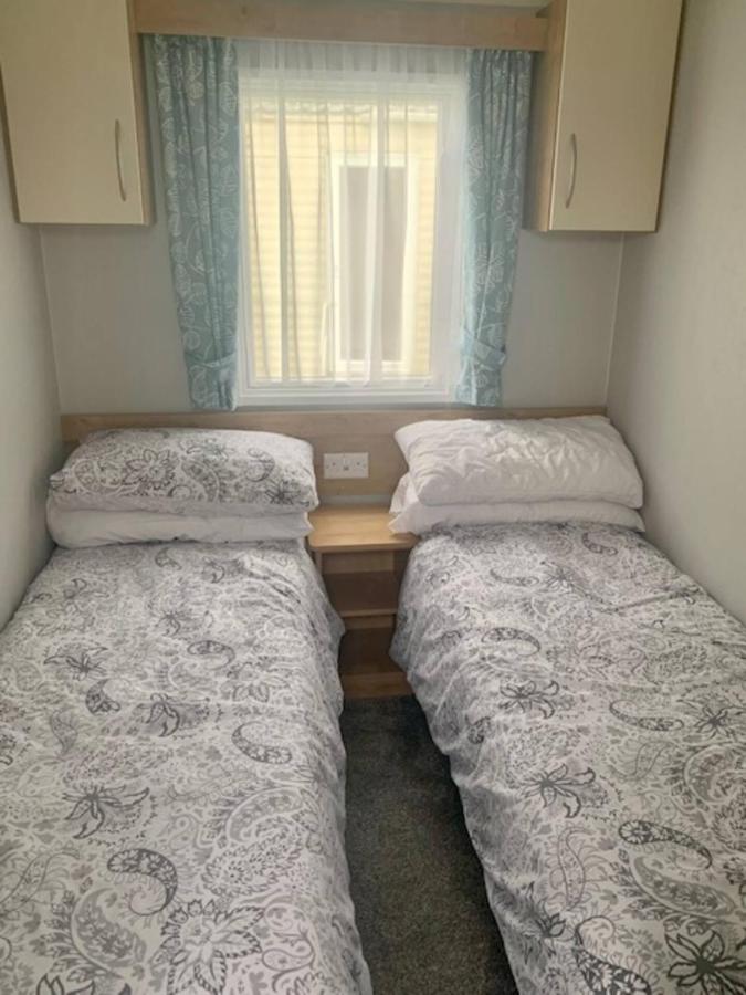 New let in Camber Sands - 5 min walk from surfing beach - Bed and Breakfast Camber