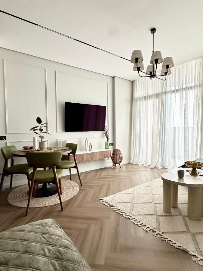 BST Panoramic Sea & Mountain Vie 32 floor - Bed and Breakfast Batoemi
