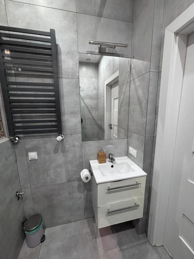 Urban Comfort Studios l Powstańców - B&B Katowice