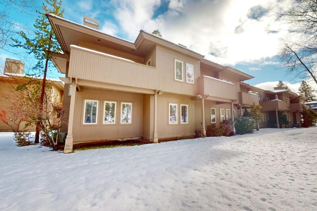 Adorable Bend townhome with ideal location kitchenette & central AC - B&B Bend