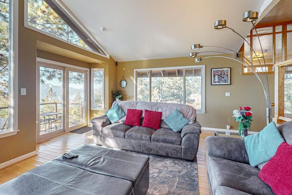 Luxury home with game room sauna and stunning lake views - Chambres d'hôtes Zephyr Cove