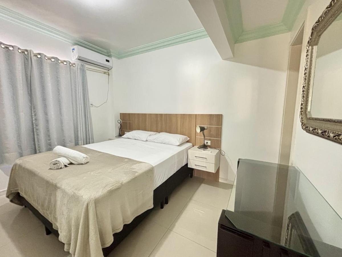 AP Amplo · Quadra Mar · 3Q · Vista Mar + 2 Vagas - B&B Camboriú