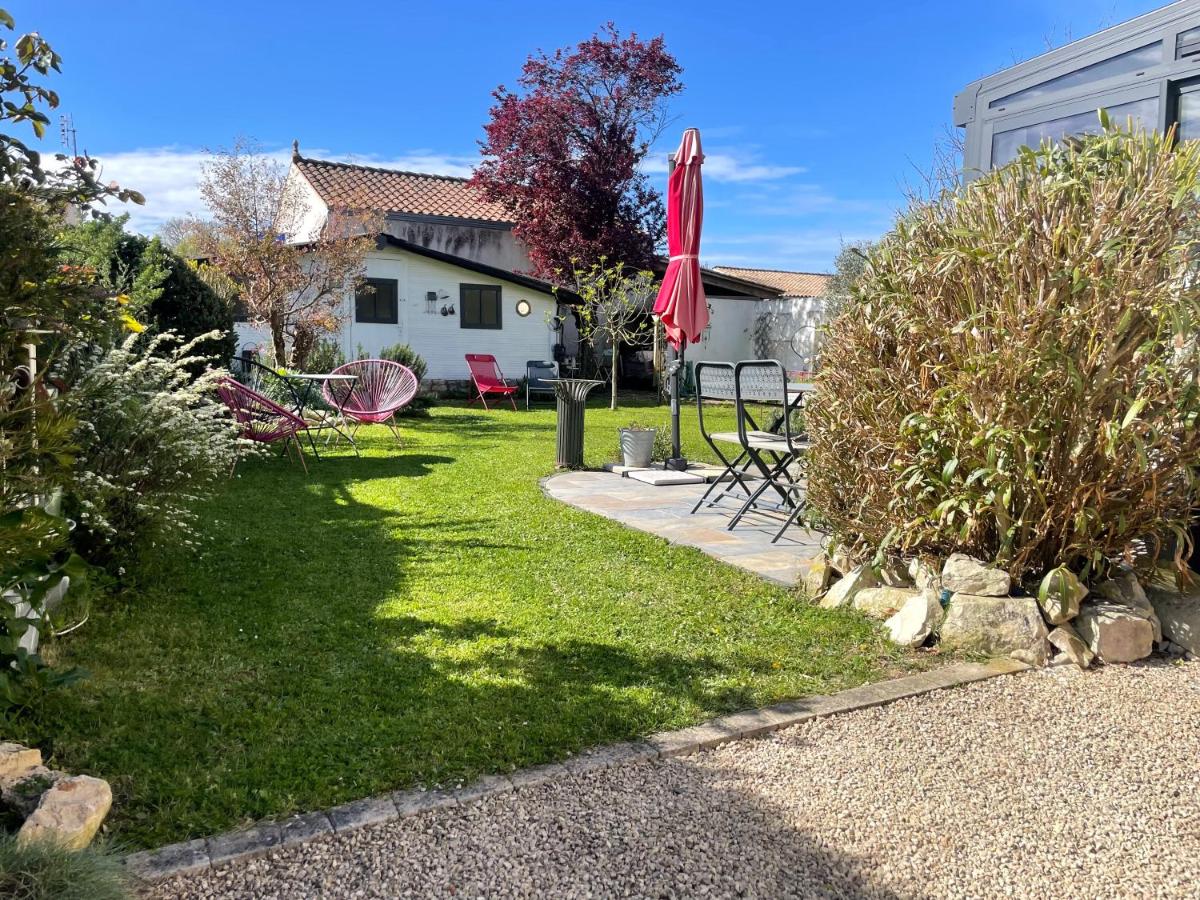 ღ La Demeure - Maison calme & cosy, Wifi, Jardin - Chambres d'hôtes Vérines