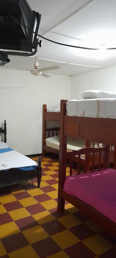 Hospedaje Chavela - B&B Barrancabermeja