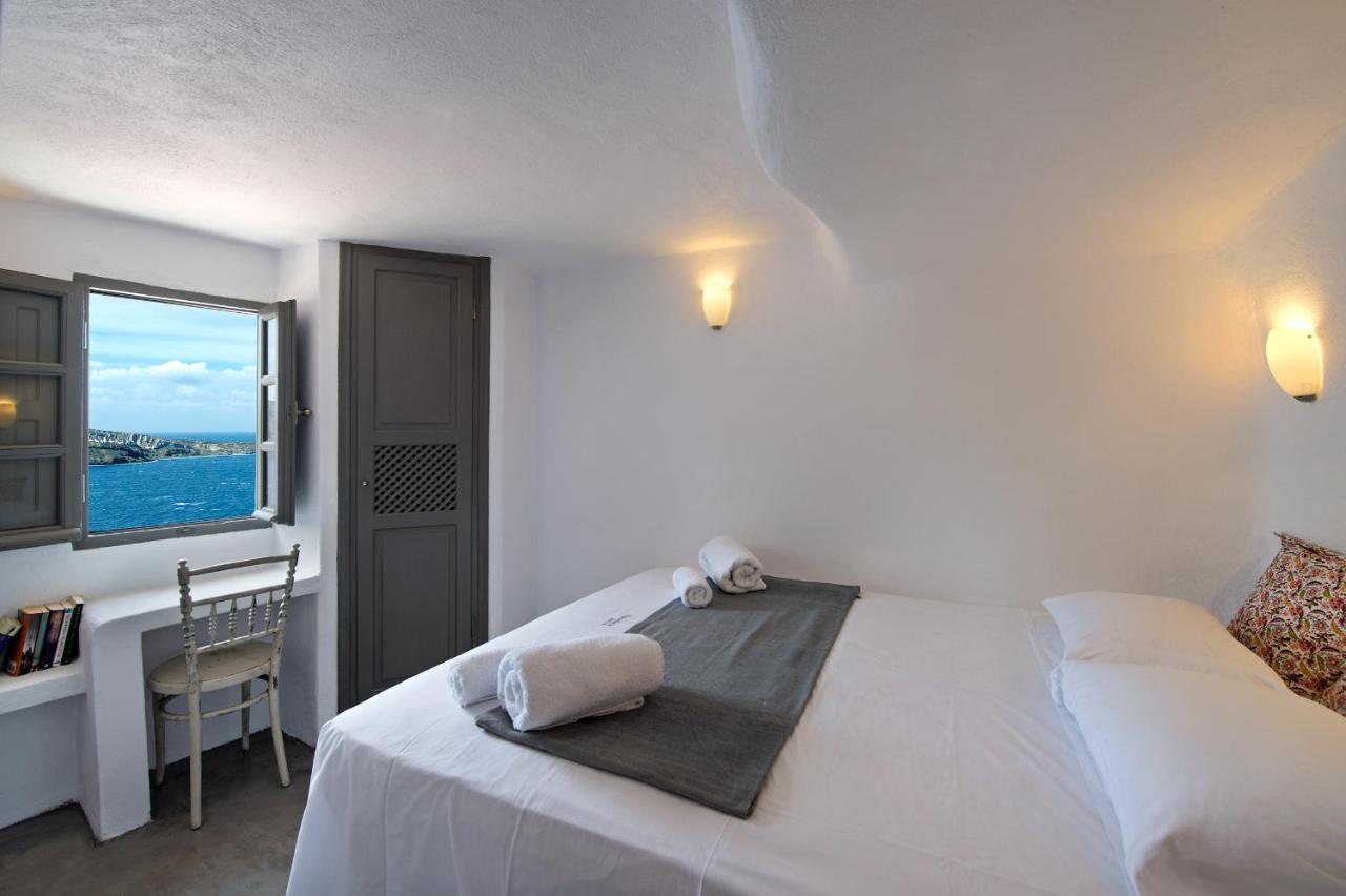 Superior Suite with Outdoor Hot Tub and Sunset View