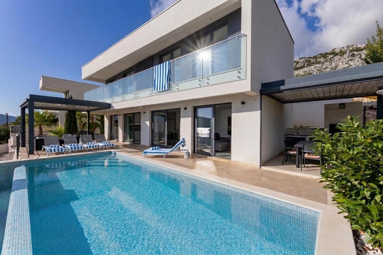 Villa White Palm Excelsior - Ferienwohnung Seget Vranjica