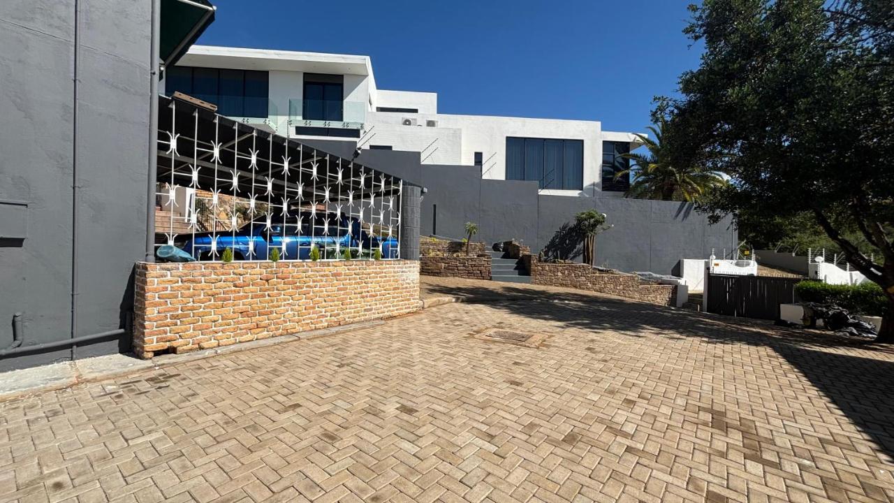Austra Deluxé Villa - Ferienwohnung Windhoek