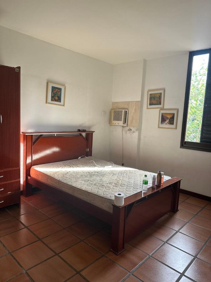 Apê 3 Quartos Praia da Enseada - 2 qds da Praia - Ferienwohnung Guarujá