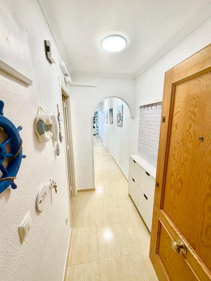 Azure Apartment - Ferienwohnung Torrevieja