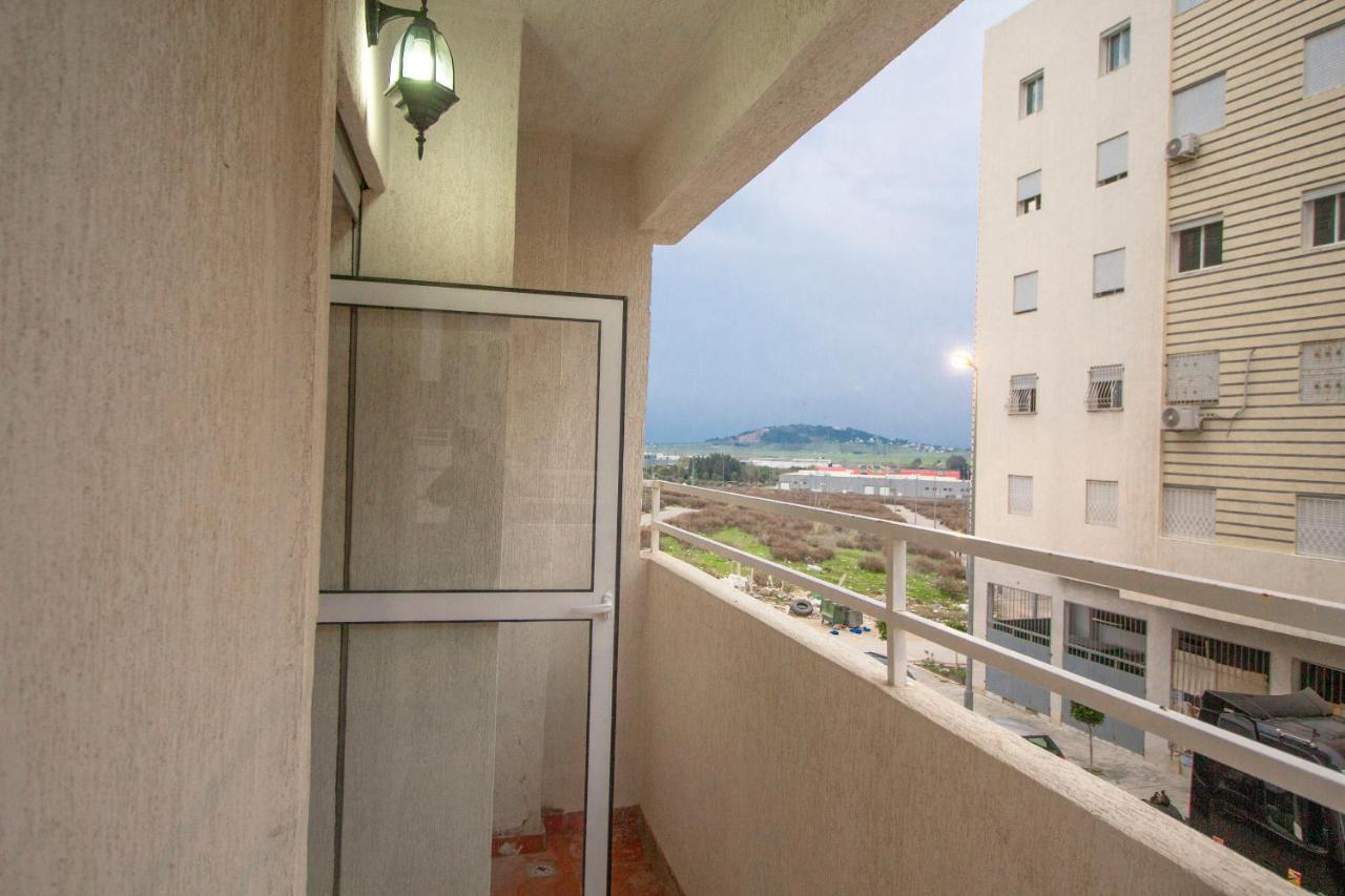 Quiet apartment near stadium and airport - Chambres d’hôtes Tanger