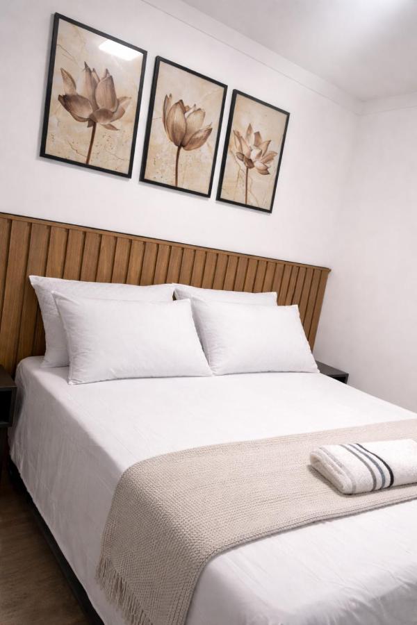 Apartamento 2 quartos para 5 próximo USP - B&B Bauru