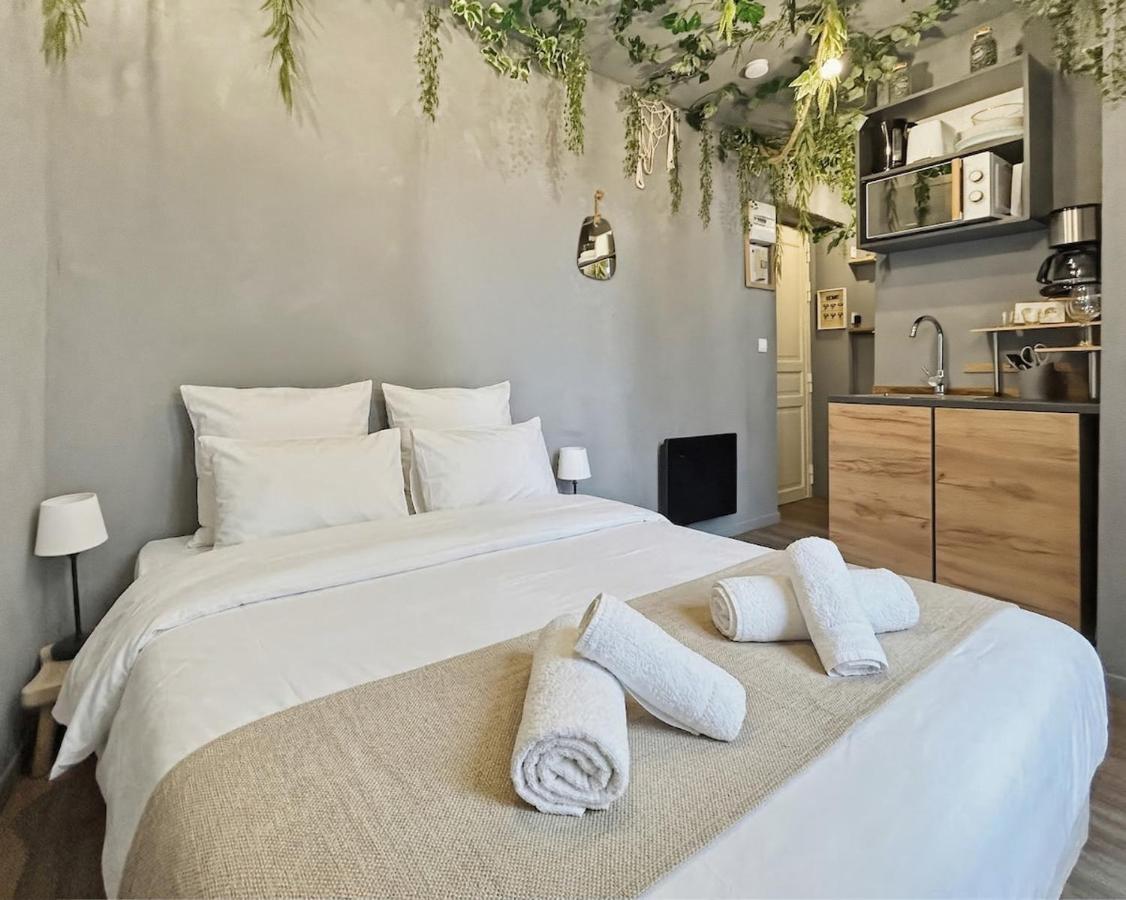 Petit nid douillet, à deux pas des commodités - Bed and Breakfast Neuilly-Plaisance