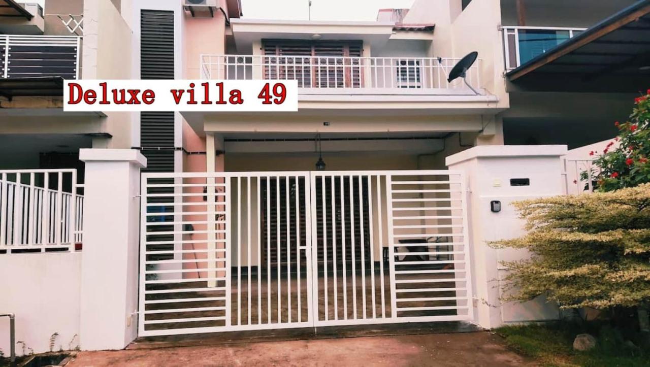 Villa Deluxe
