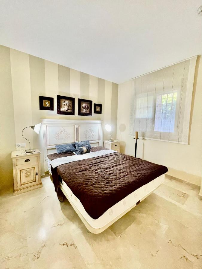 Casares Costa Beach Apartment - Ferienwohnung San Luis de Sabinillas