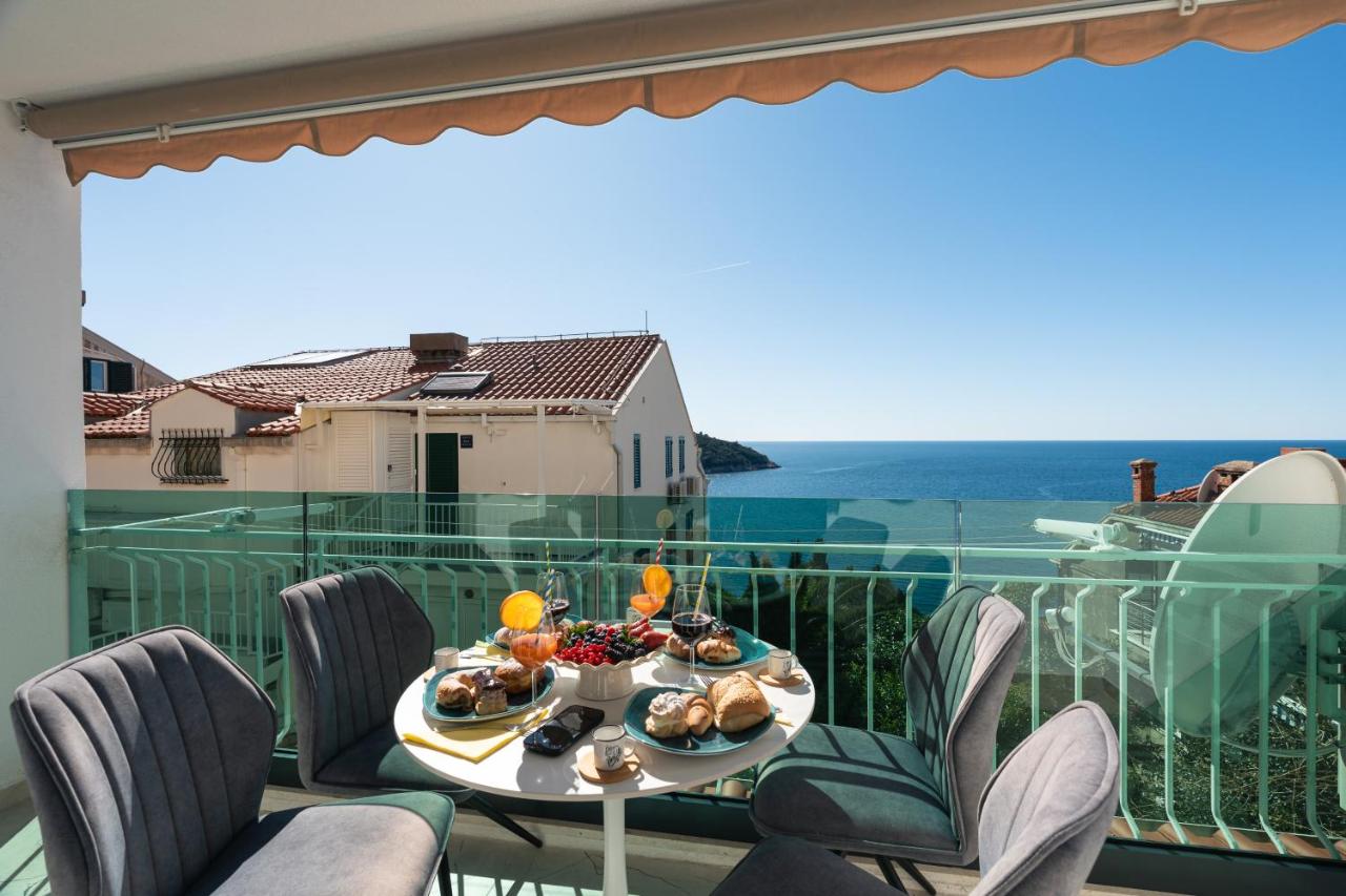 Superior Apartment La Boheme With Balcony And Sea View - Bed and Breakfast Dubrovnik