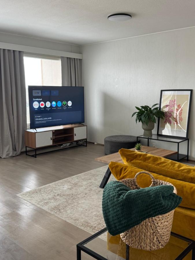 Spacious Three-Bedroom Apartment - B&B Kristinestad