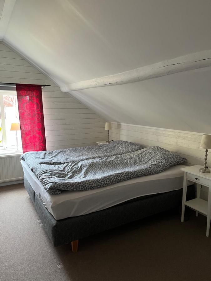 Gästhus i Västanbyn, Sandviken - B&B Sandviken