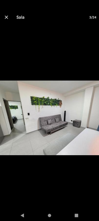 apartamento moderno en laureles 502 - B&B Medellín