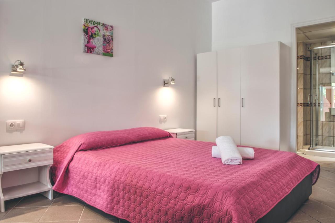 Premium Garden Studio with Terrace and Pool View