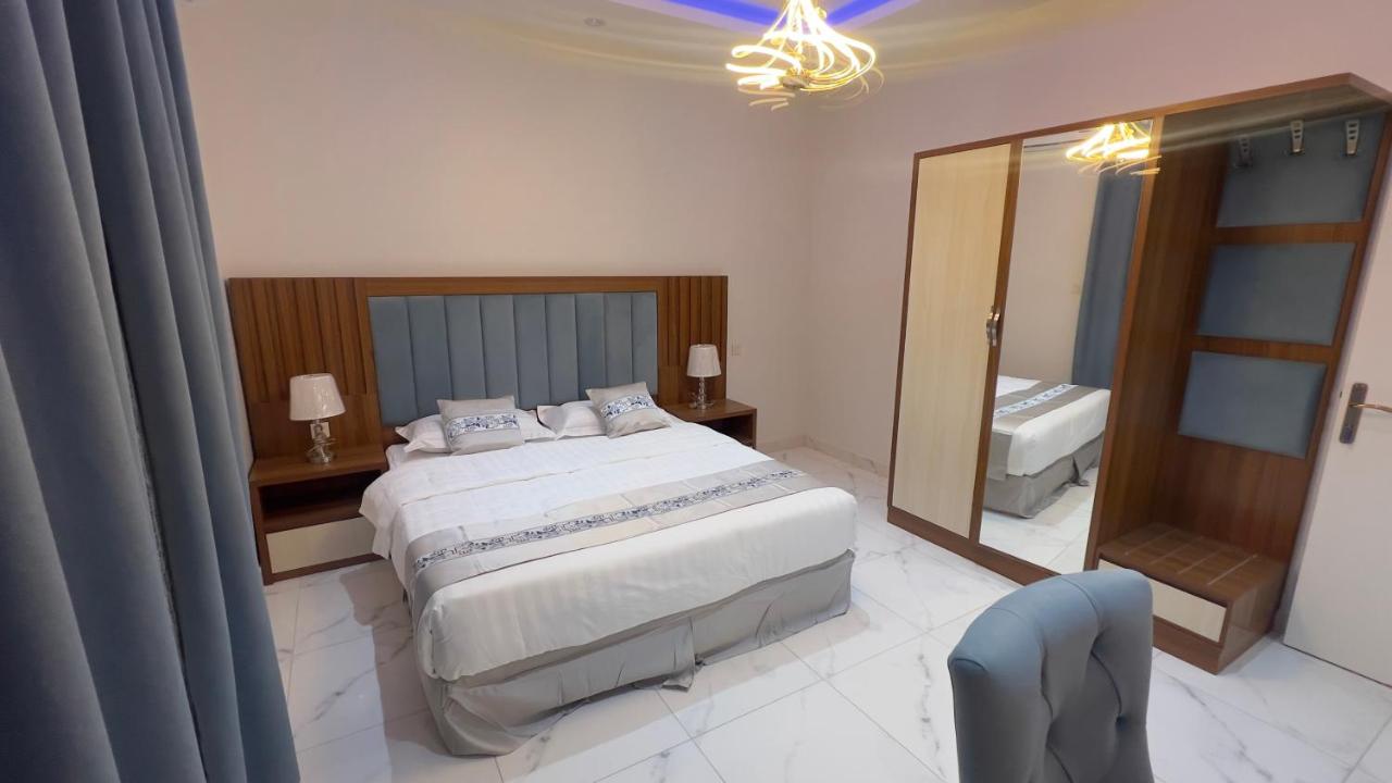 زاير هداج للشقق المخدومة - B&B Ar Raḩbah
