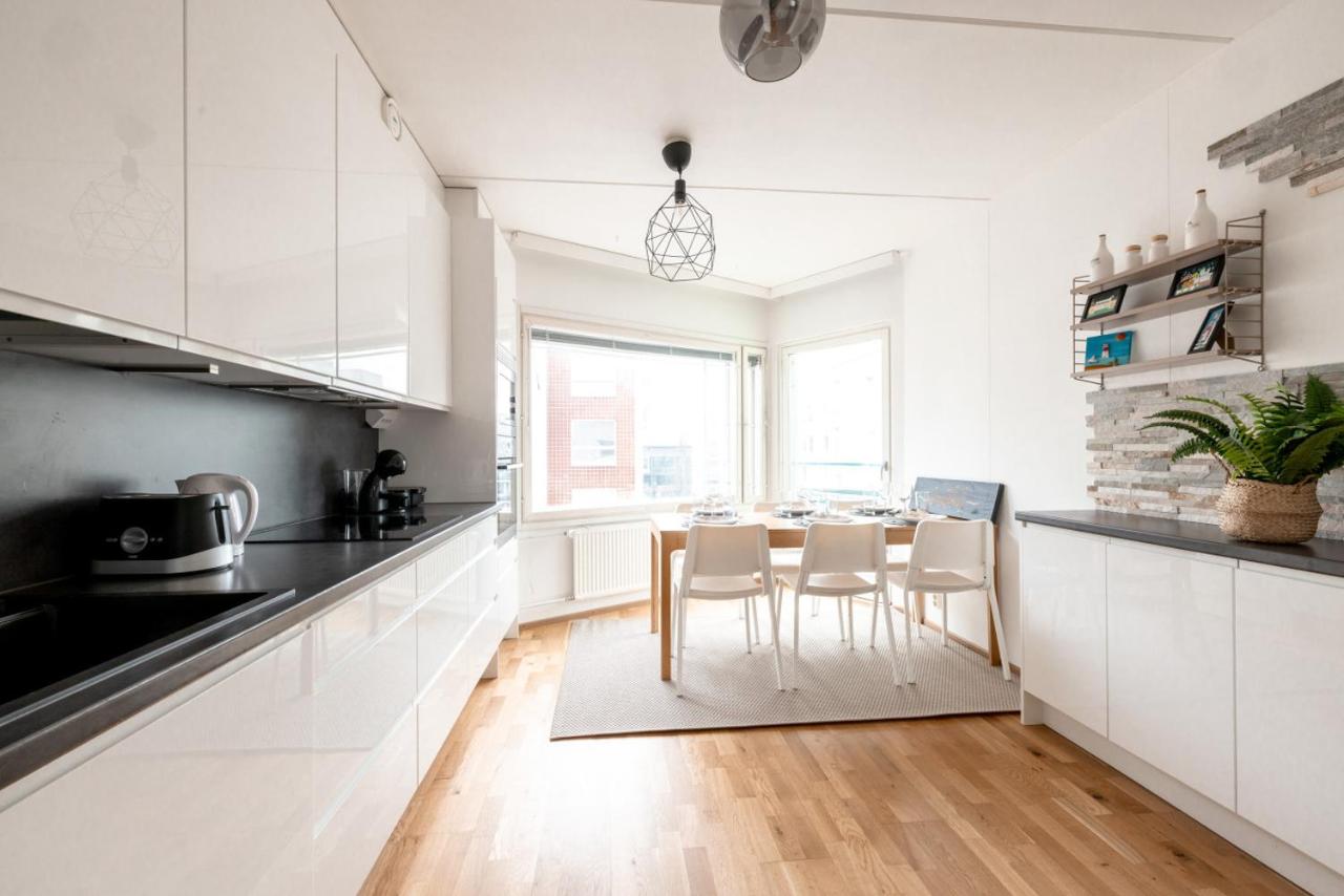 2ndhomes Cozy Spacious 79m2 2BR Apartment with Sauna - Ferienwohnung Helsinki