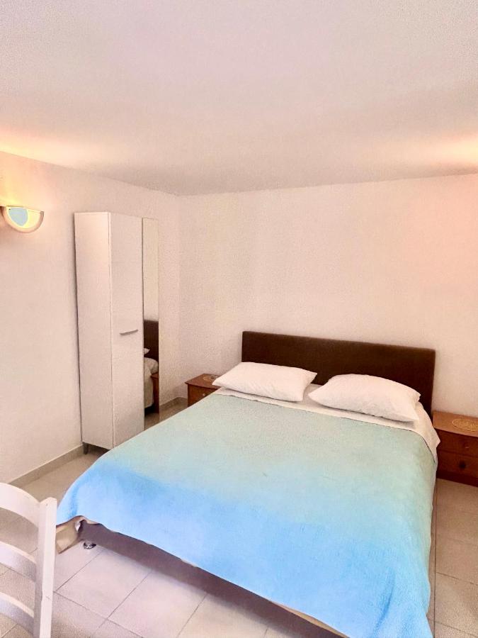Studio Čagalj Trogir - B&B Trogir