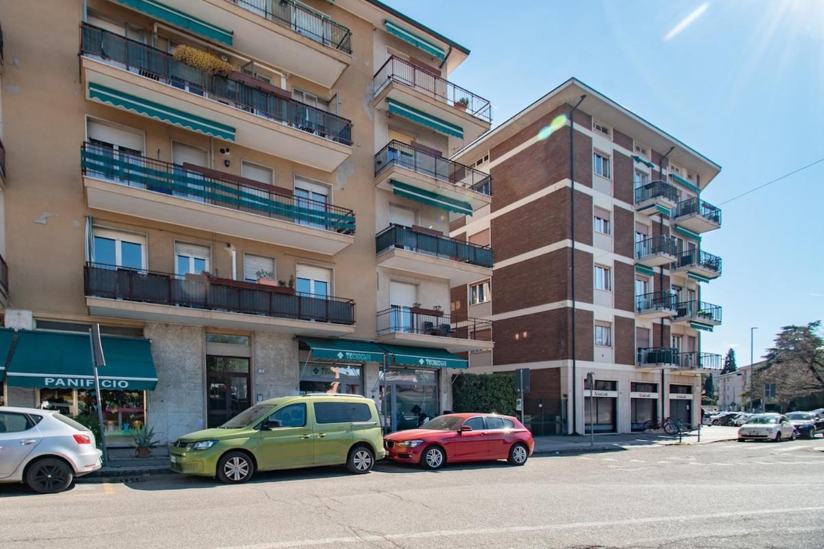 Clara Urban House - Family and Parking Free - B&B Verona
