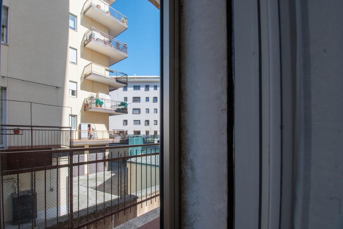 Clara Urban House - Family and Parking Free - B&B Verona
