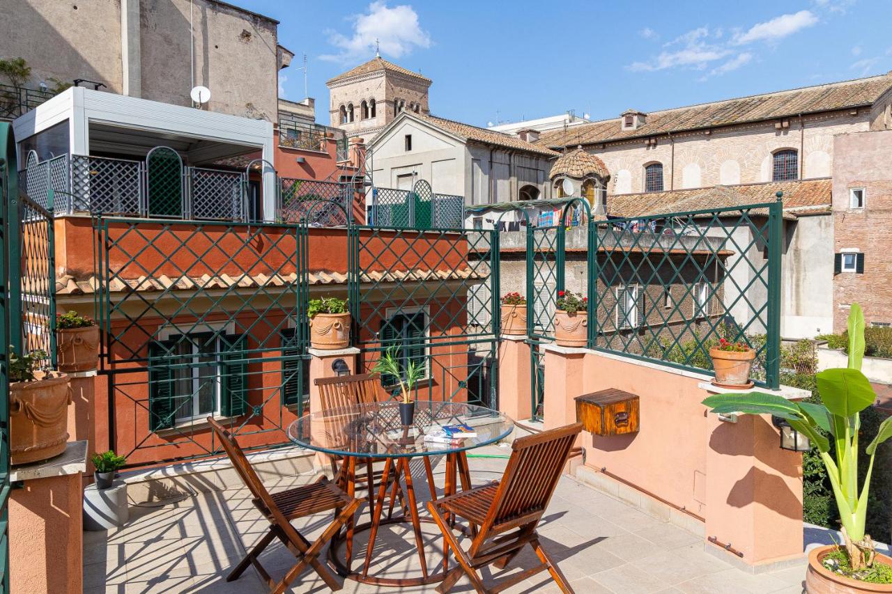 Monti Terrace by Rental in Rome - B&B Roma