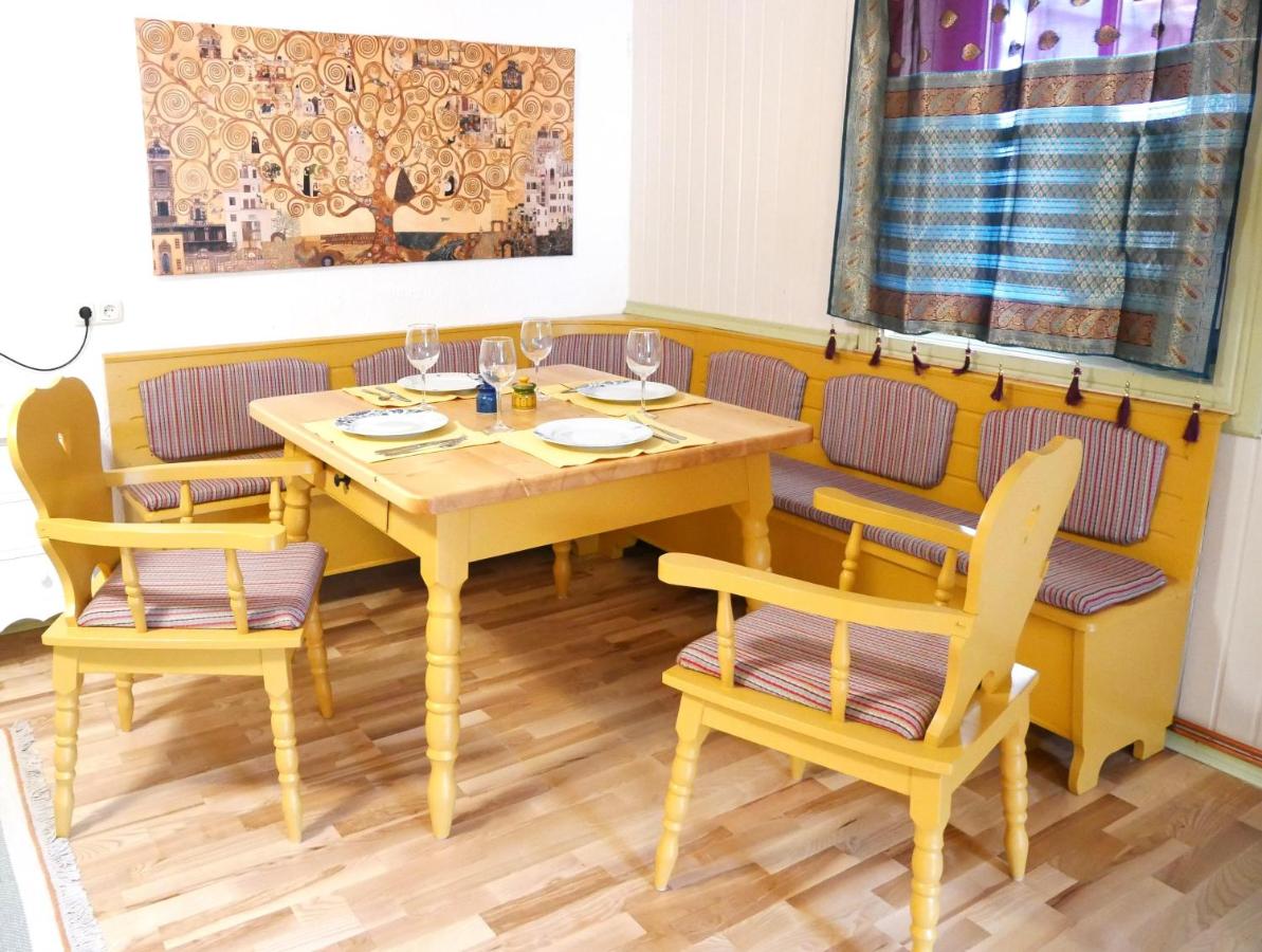 Appartamento con 2 Camere da Letto e con Doccia 