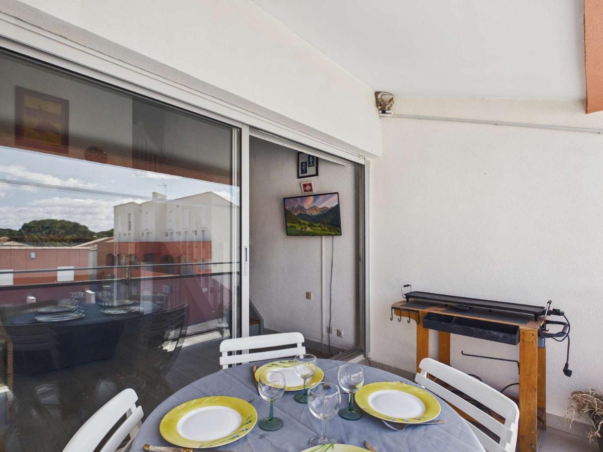 Appartement climatisé 2 pièces à 160m de la plage avec terrasse, parking privé et proche commerces - FR-1-423-240 - B&B Le Grau-d'Agde