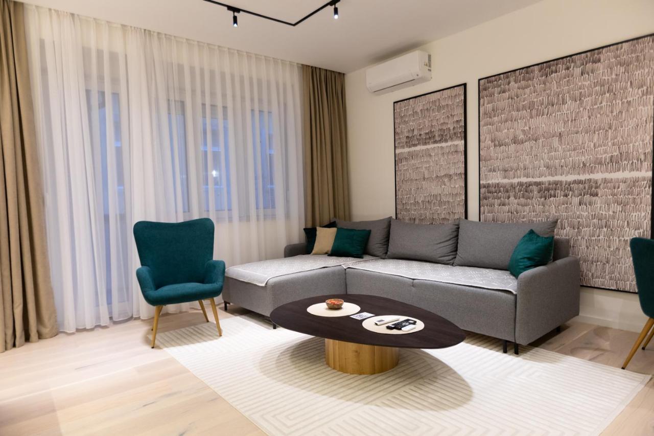 Ferhadija Residence No1 - Designer Apt in Old Town - B&B Sarajevo