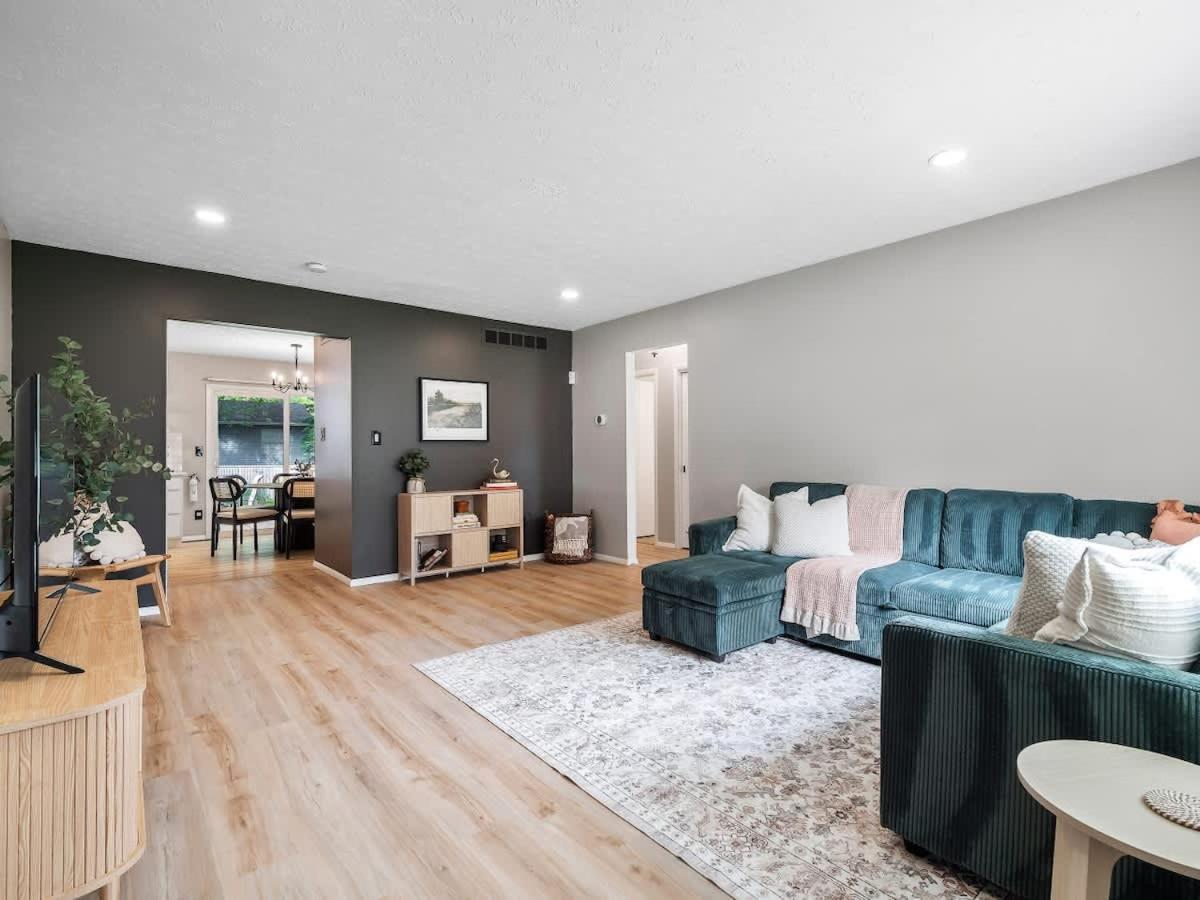 Beautiful Ranch with Outdoor Patio and Room for 6 - B&B Munroe Falls