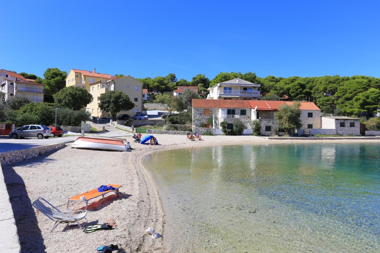 Apartments by the sea Rogoznica - 25428 - B&B Rogoznica