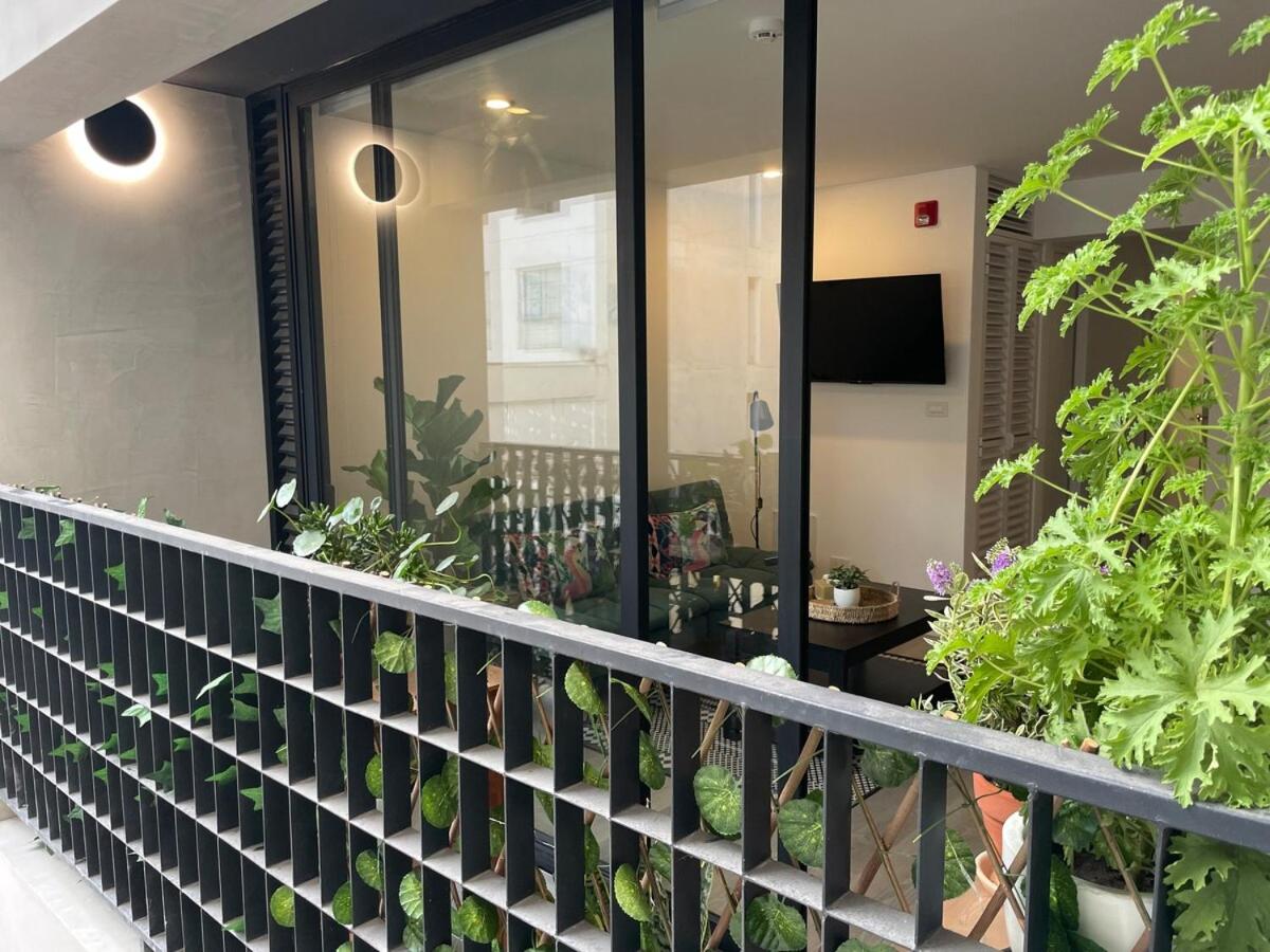 New in Barranco 2BR balcony Close to everything - Ferienwohnung Lima