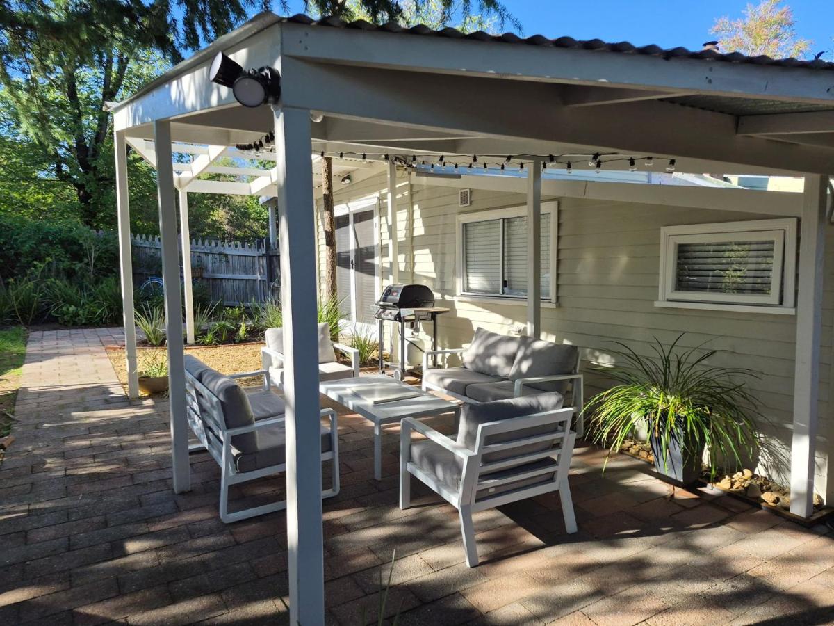 Finchy Cottage - B&B Beechworth