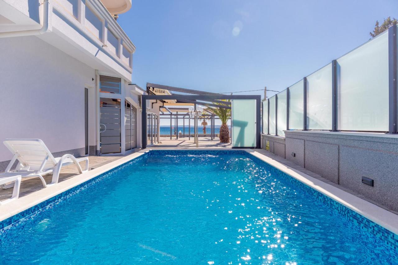Paradiso, No 4 - Bed and Breakfast Vir