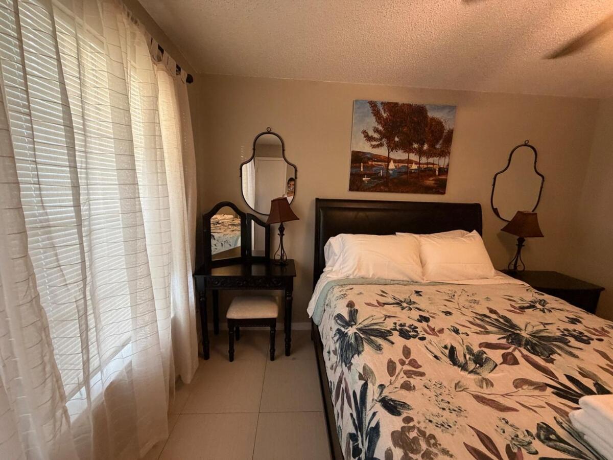 2BR 2BA Free Parking10 min to Universal - B&B Orlando