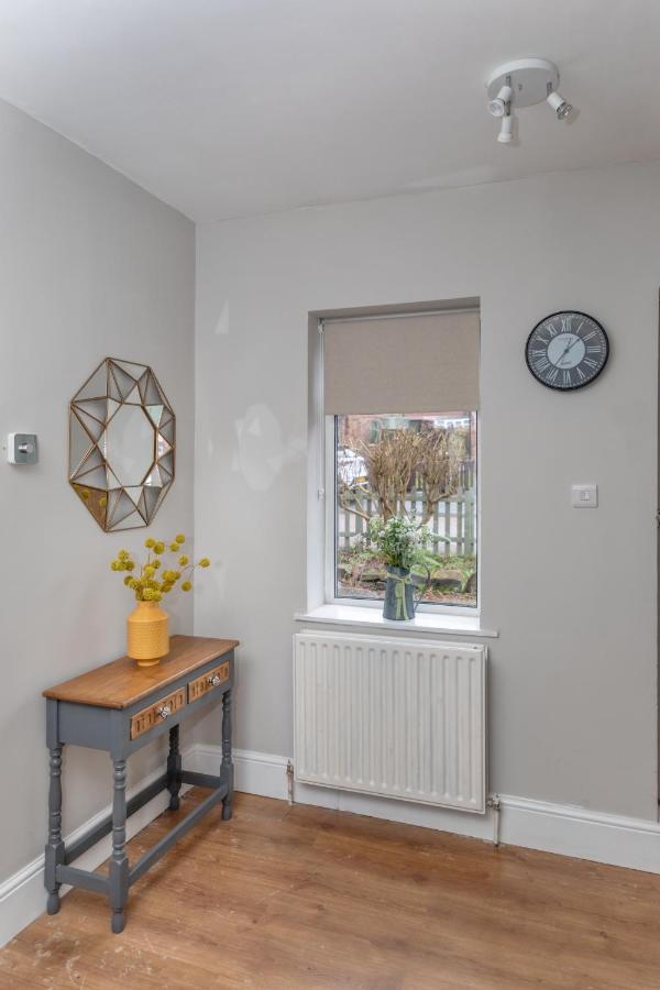 Entire house in Gateshead, Sleep 5,Garden, Parking - Ferienwohnung Felling