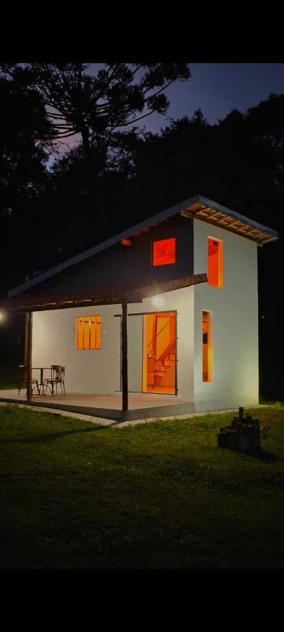 Chalé recanto das Seriemas - Bed and Breakfast Cunha